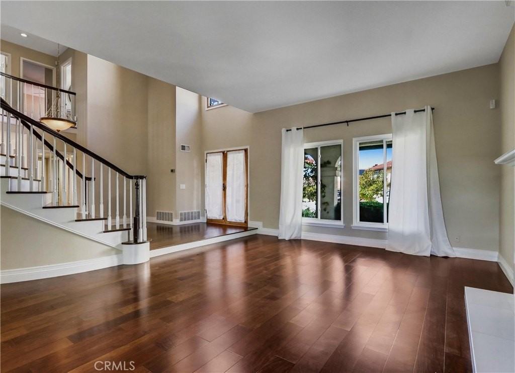 24112 Nuthatch Ln - Photo 7 of 50