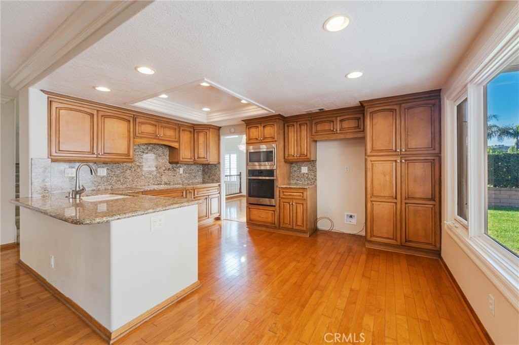 5605 Vista Cantora - Photo 7 of 37