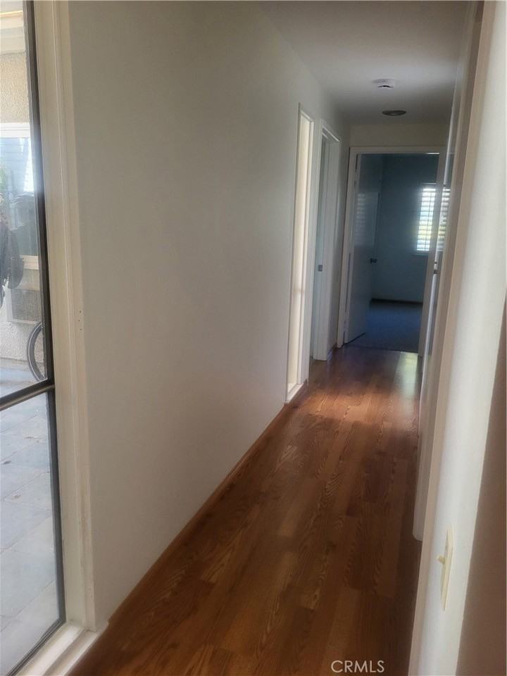 2028 Via Mariposa E - Photo 6 of 20