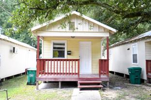 425 W 29th Ave #1 - Photo 1 of 1