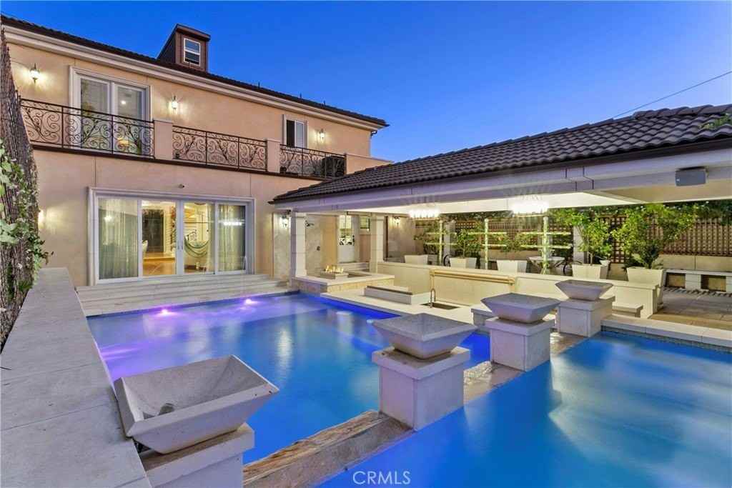 11425 178th St - Photo 5 of 47