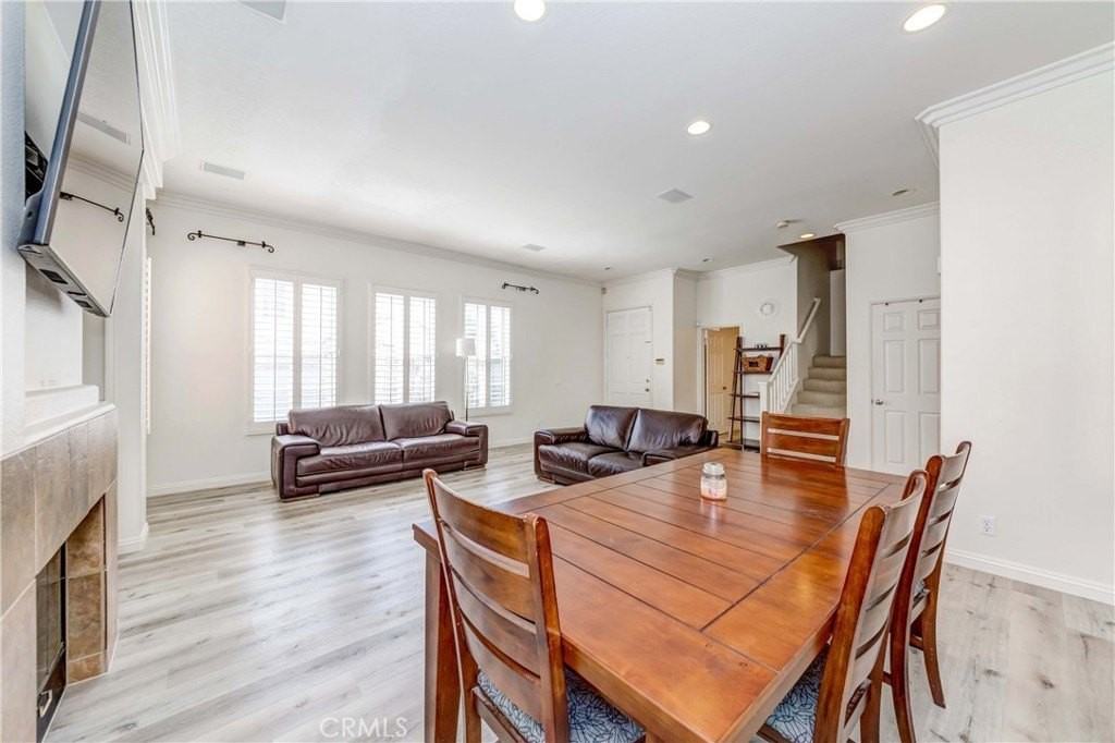 5 Pelicano - Photo 4 of 22