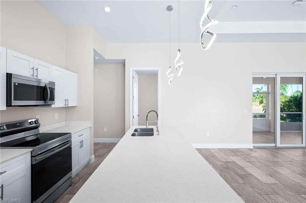 2708 20th St W - Photo 6 of 30