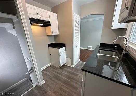 5185 Anthony St - Photo 5 of 11