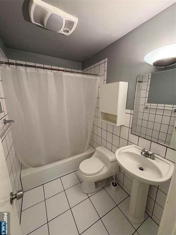 422 Sussex St - Photo 5 of 5