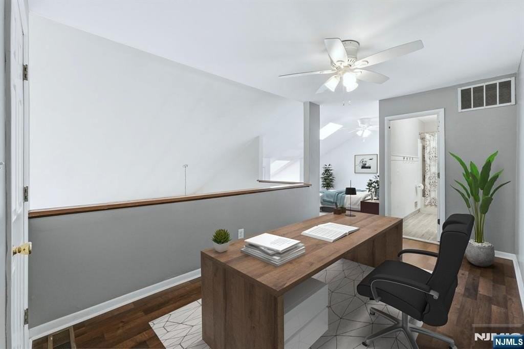 244 Mulberry Rd - Photo 3 of 25