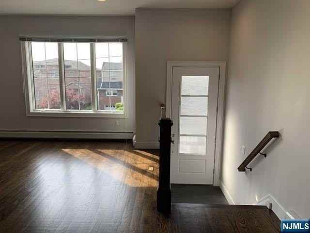 526 Glen Ave - Photo 3 of 19