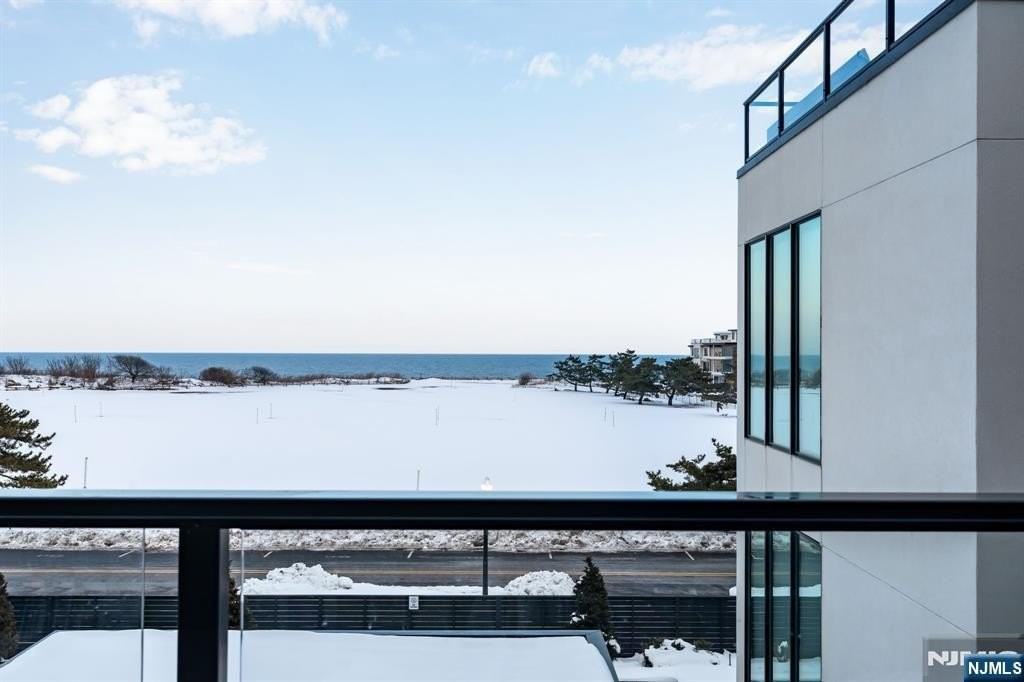 200 Ocean Ave - Photo 2 of 43