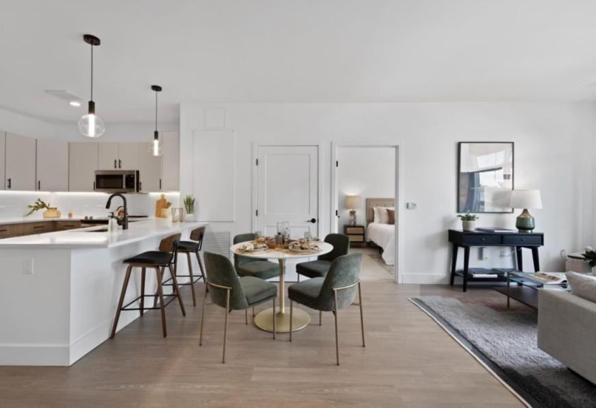 728 Broadway - Photo 5 of 6