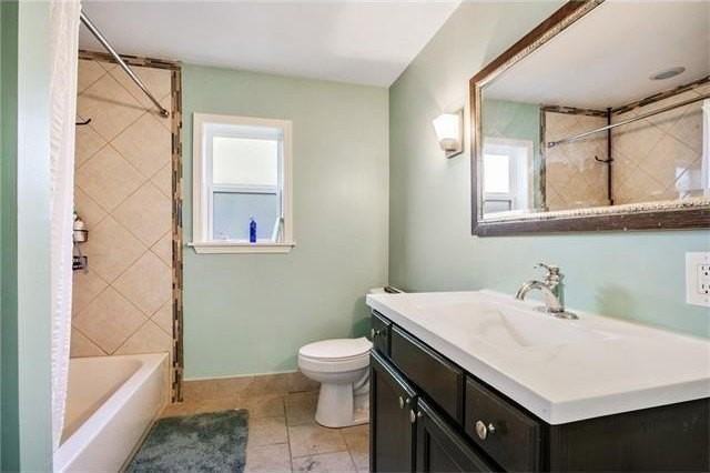 4044 Banks St - Photo 5 of 6