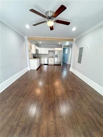 3327 Baudin St - Photo 3 of 11