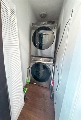 3327 Baudin St - Photo 7 of 11