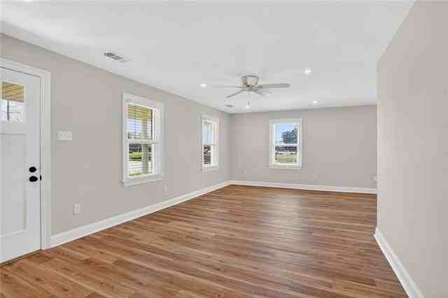 1300 Ocean Dr - Photo 5 of 23