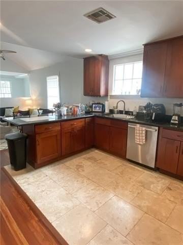 2312 Calhoun St #B - Photo 7 of 11