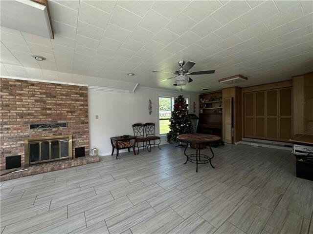 721 10th Ave - Photo 4 of 16