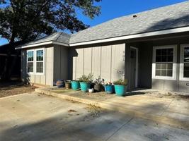 featured image of 805 S 2nd Ave