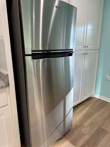 805 S 2nd Ave - Photo 7 of 27