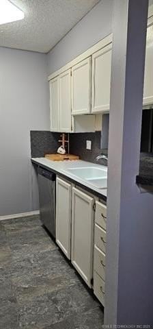 6712 S Lewis Ave Unit 103 - Photo 3 of 16