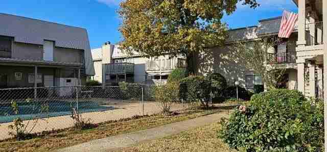 6718 S Lewis Ave Unit 706 - Photo 3 of 5