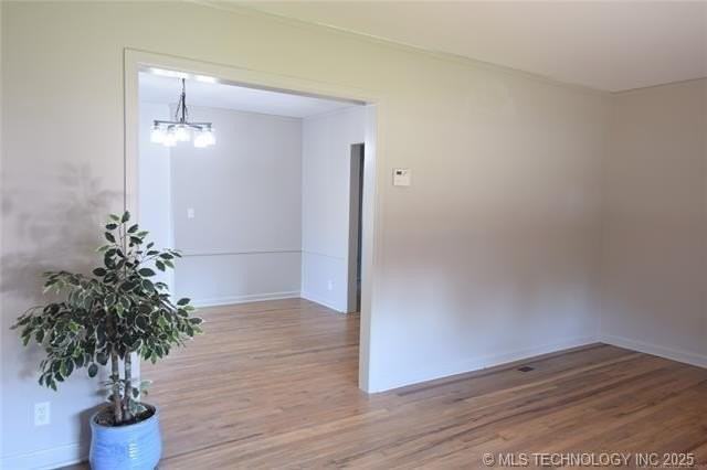 1231 S Winston Ave - Photo 5 of 16