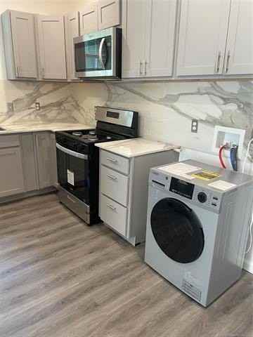 1128 S Quaker Ave - Photo 4 of 15