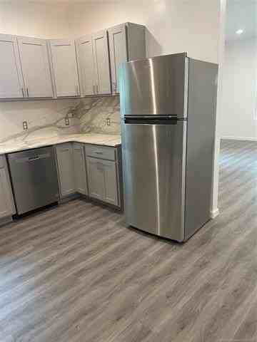 1128 S Quaker Ave - Photo 6 of 15