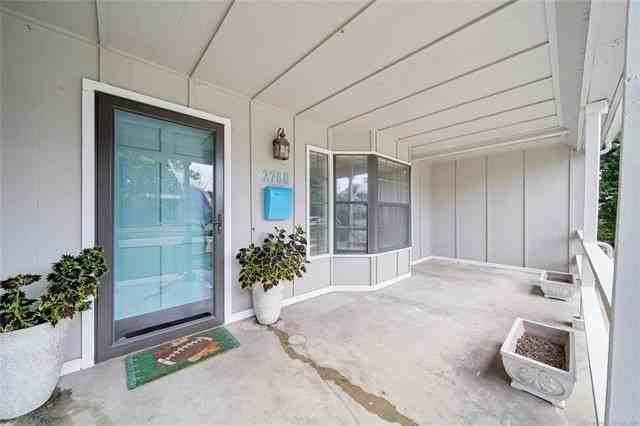 2760 S Gary Dr - Photo 4 of 30