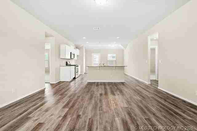 1008 E Richmond St - Photo 3 of 19