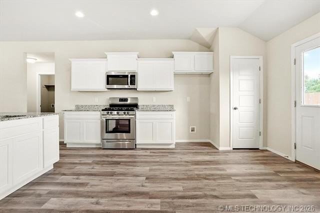 1008 E Richmond St - Photo 7 of 19