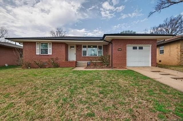 319 Se Waverly Ave - Photo 2 of 21