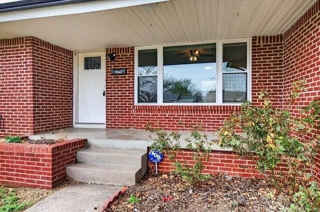 319 Se Waverly Ave - Photo 3 of 21