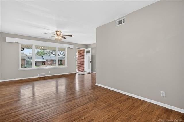 319 Se Waverly Ave - Photo 7 of 21