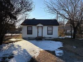 featured image of 1101 Grant Ave