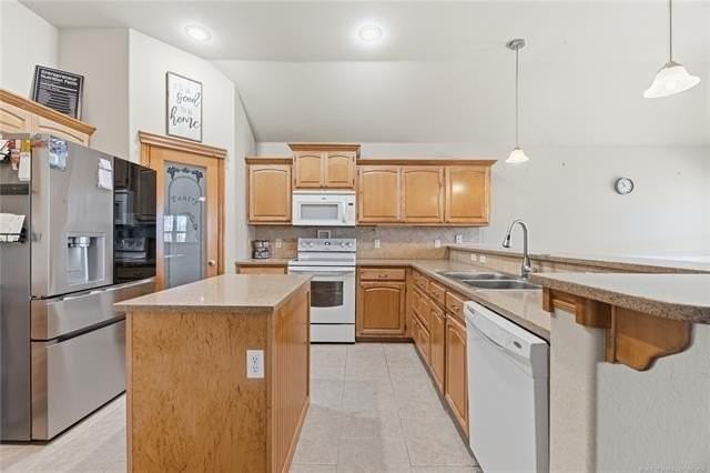 701 E Boston St - Photo 6 of 28