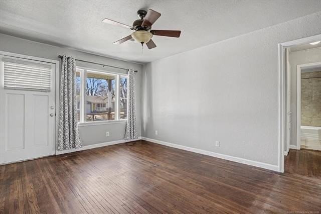 4950 S Cincinnati Ave - Photo 6 of 23