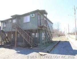 1117 W 4th St Apt 5 #Apt 5 - Photo 1 of 1