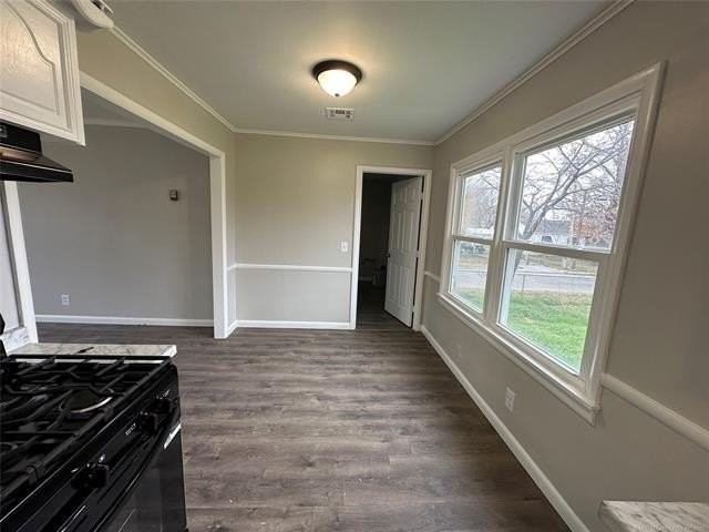 6305 E Newton St - Photo 4 of 11