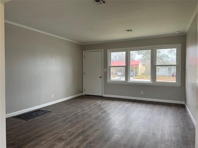 6305 E Newton St - Photo 5 of 11