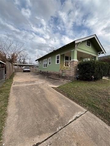 1519 N Cheyenne Ave - Photo 3 of 14