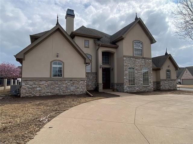 3605 N Narcissus Ave - Photo 2 of 50