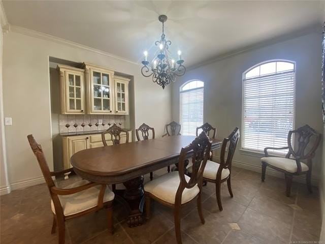 3605 N Narcissus Ave - Photo 7 of 50