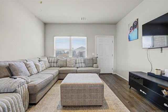 1503 N 81st St - Photo 5 of 25