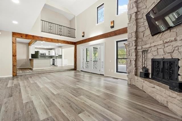 8610 Meadowood Cir - Photo 3 of 26