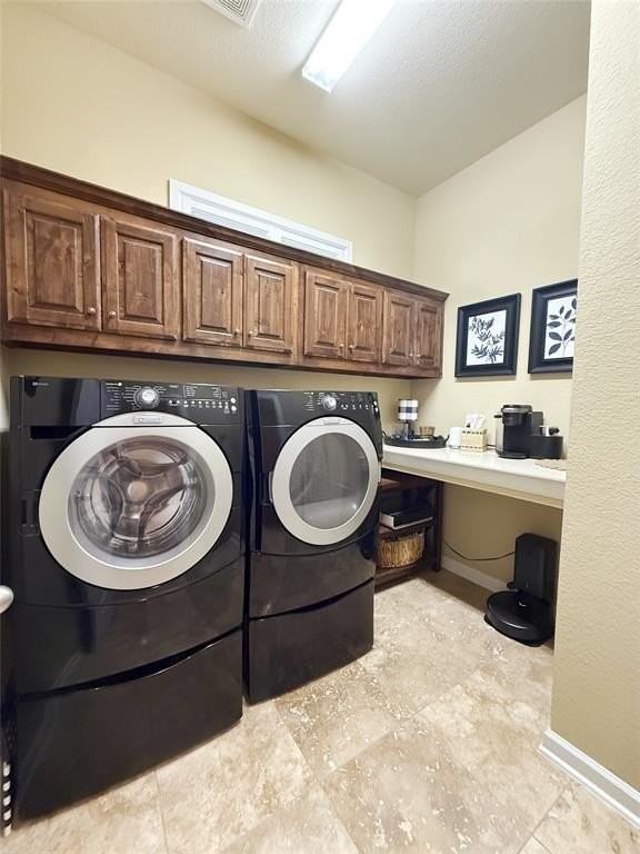 2021 Garden Park Ct - Photo 5 of 25