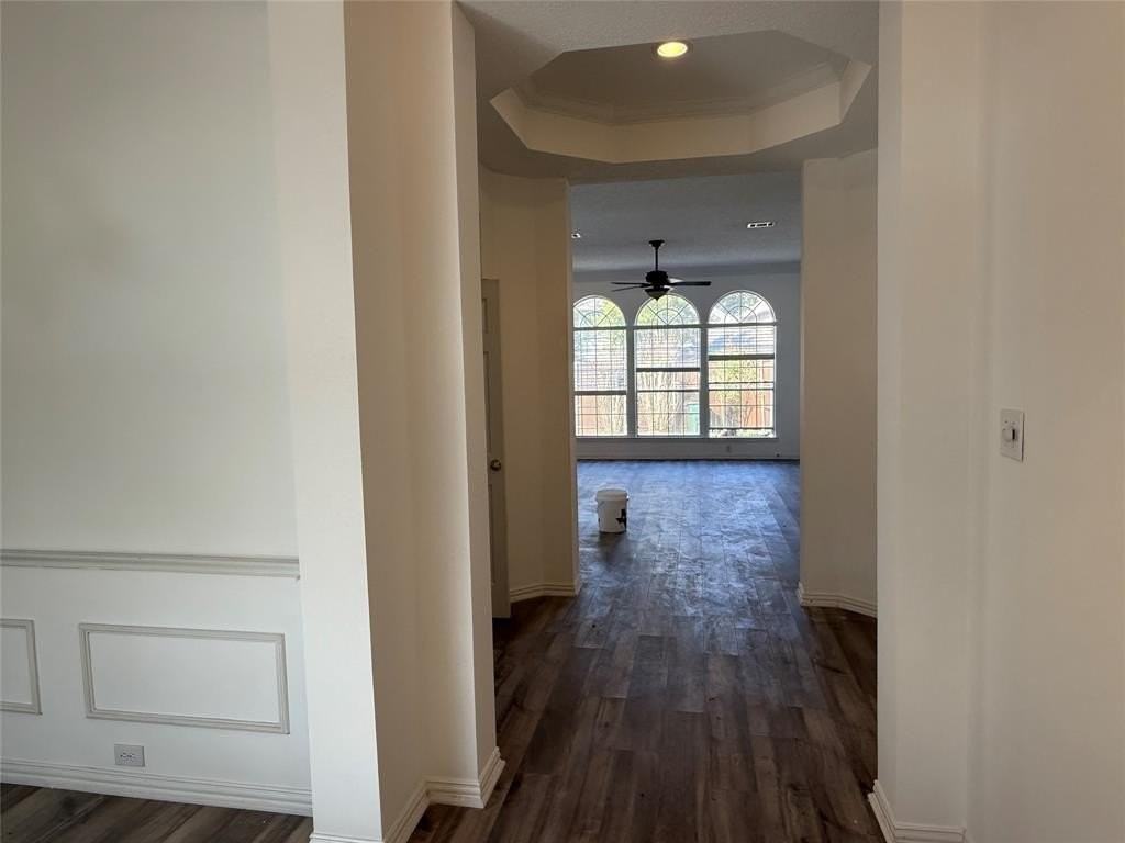 4669 Wales Dr - Photo 6 of 10