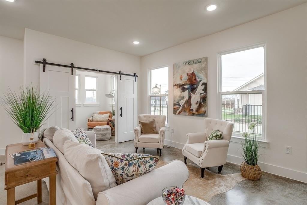 300 Red Bird Rdg - Photo 6 of 27