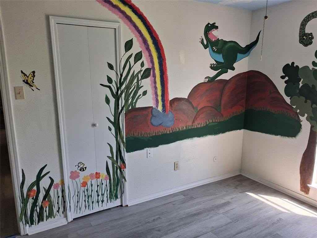 6441 Wakefield Rd - Photo 3 of 13