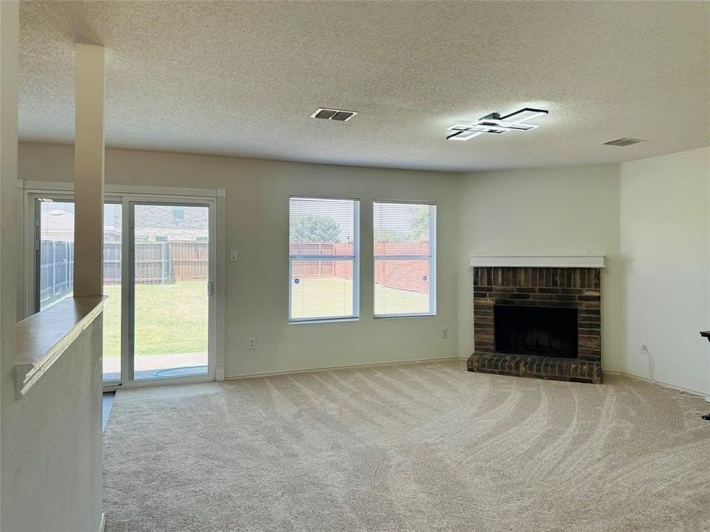 765 Lowe Dr - Photo 7 of 23