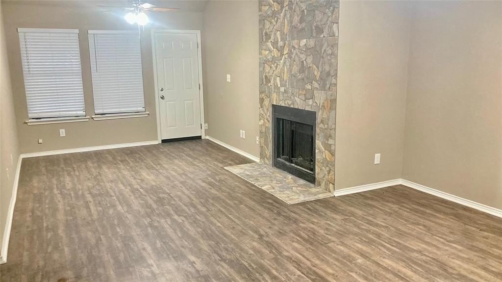 10613 Flamewood Dr - Photo 4 of 19