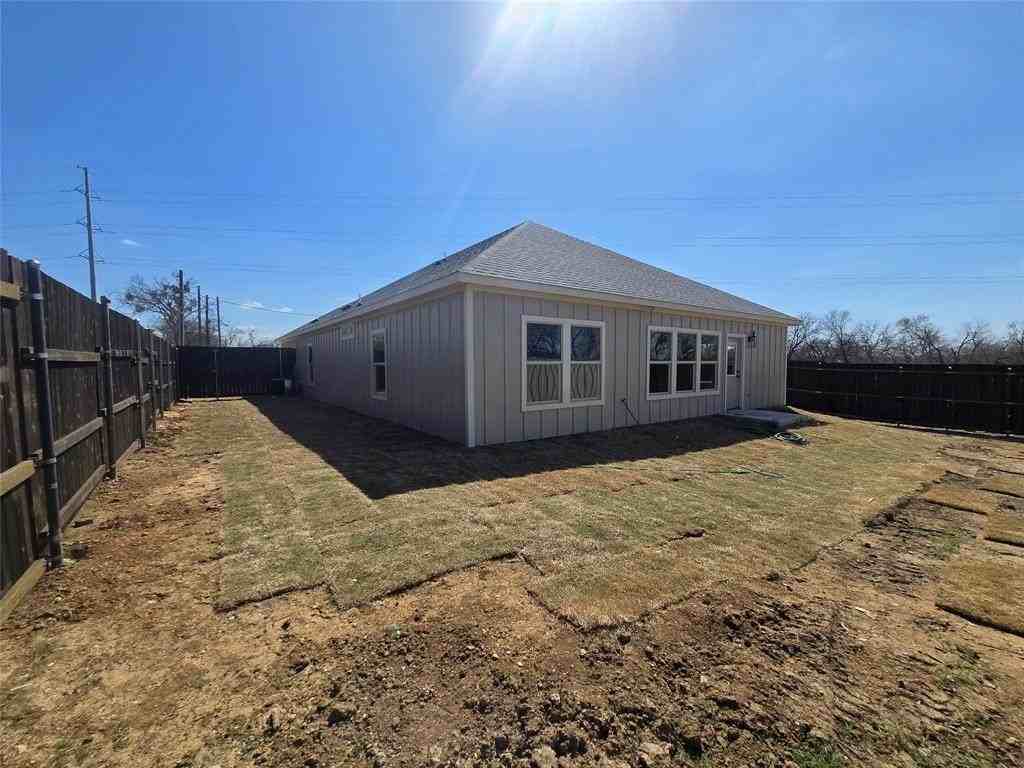 2505 Oakwood Ter - Photo 6 of 21